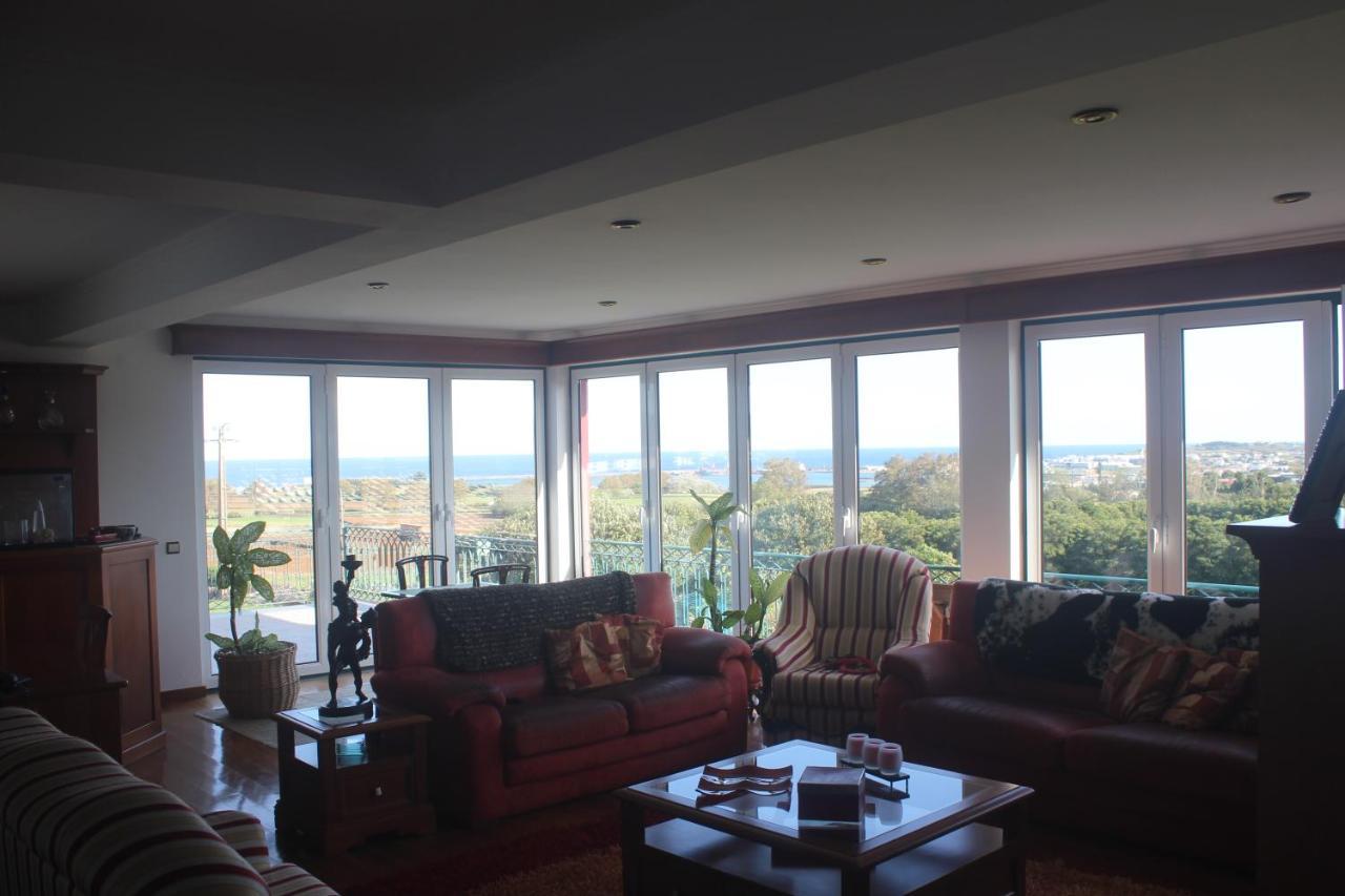 Praia da Vitória Moradia Da Graca Guesthouse מראה חיצוני תמונה
